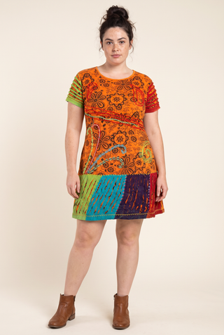 Tadapani Rayon Retro Razor-Cut Embroidered Dress