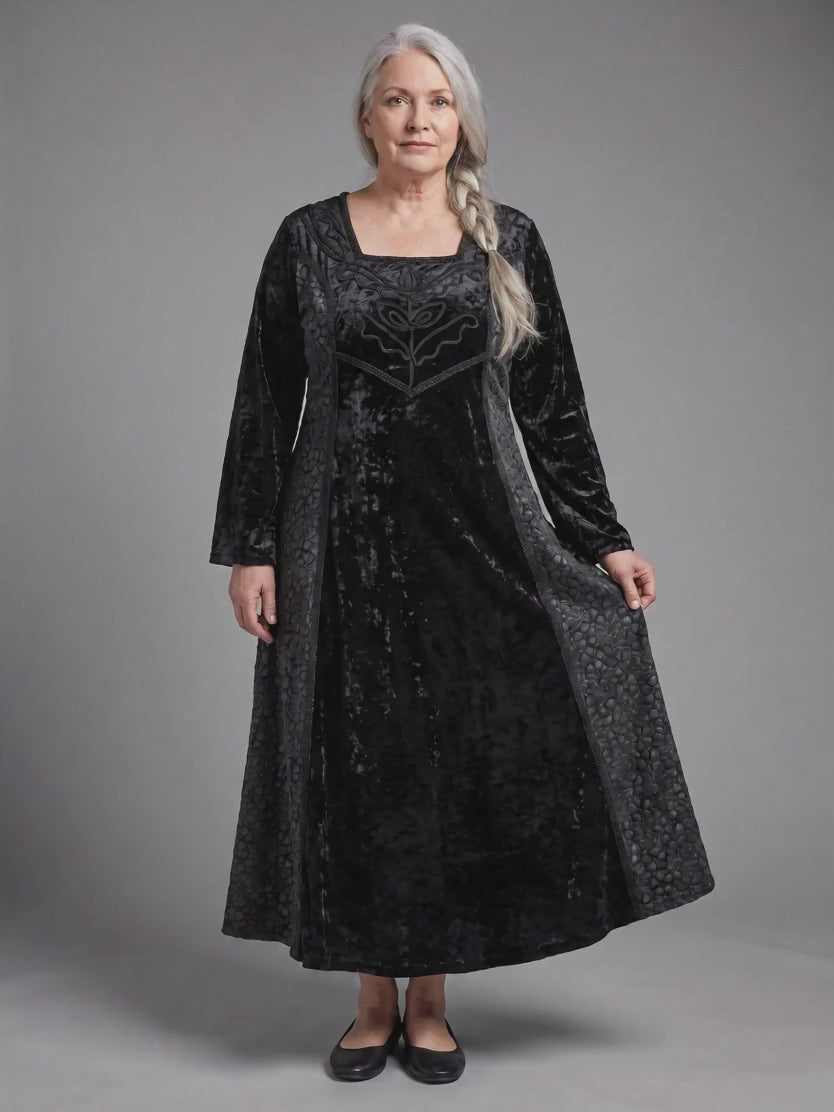 Belbari Medieval Rayon Velvet Wedding Gown video, Black